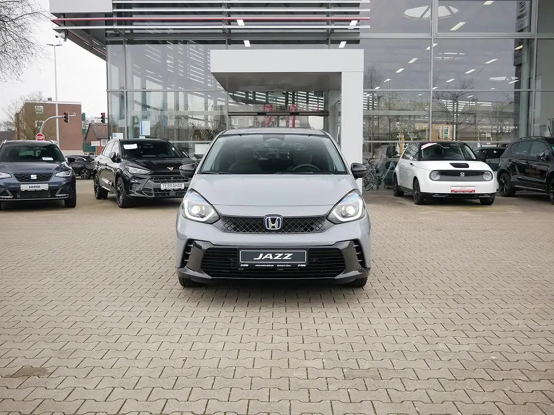 Honda Jazz - Thumbnail 3