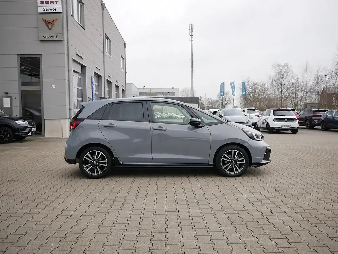 Honda Jazz - Thumbnail 5