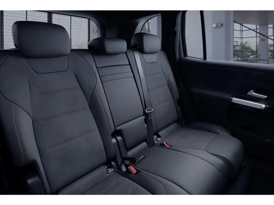Mercedes-Benz GLB 250 - Thumbnail 9