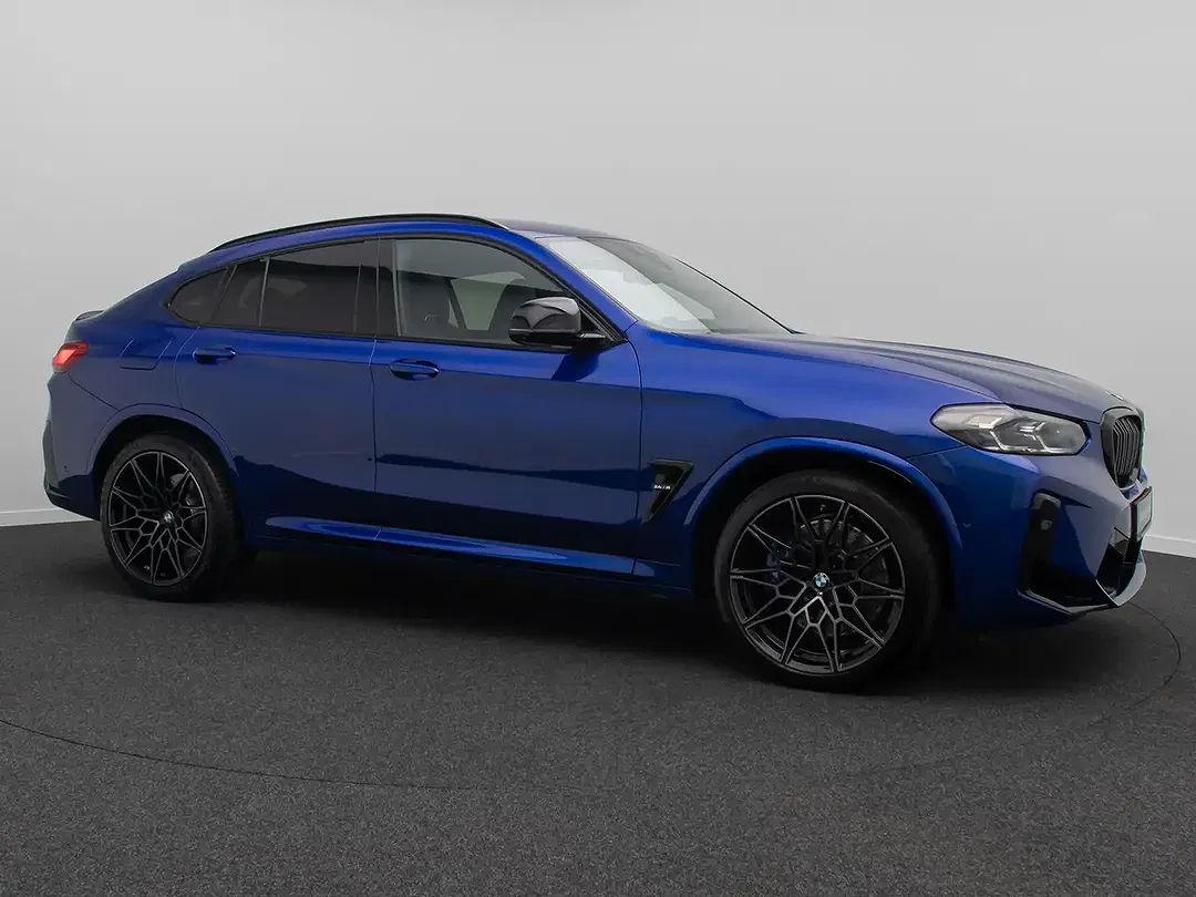 BMW X4 M - Thumbnail 4