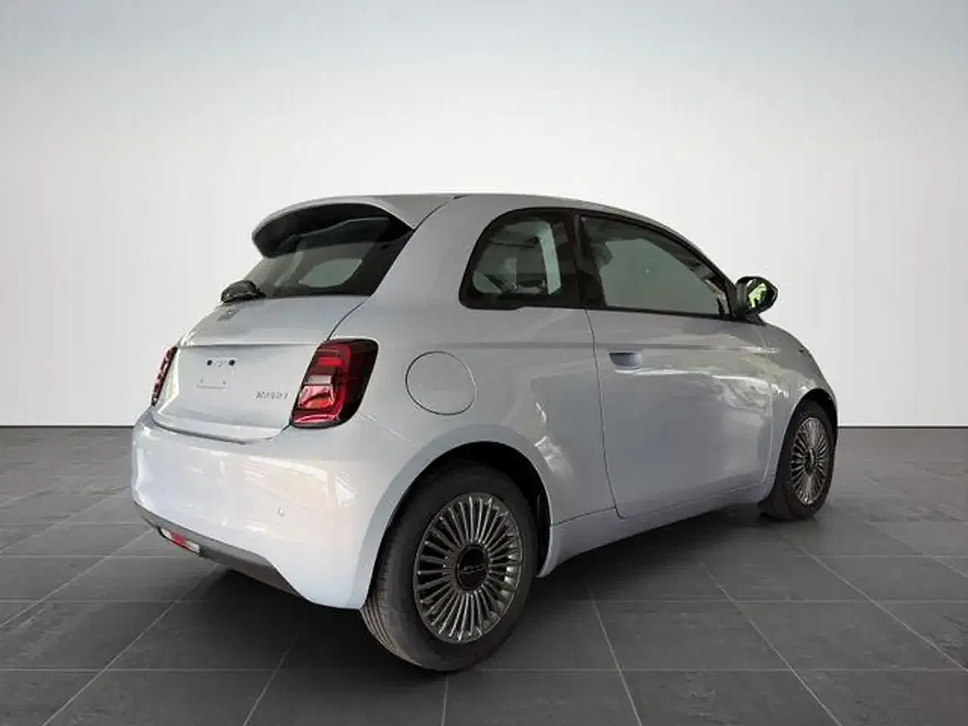Fiat 500 - Thumbnail 3