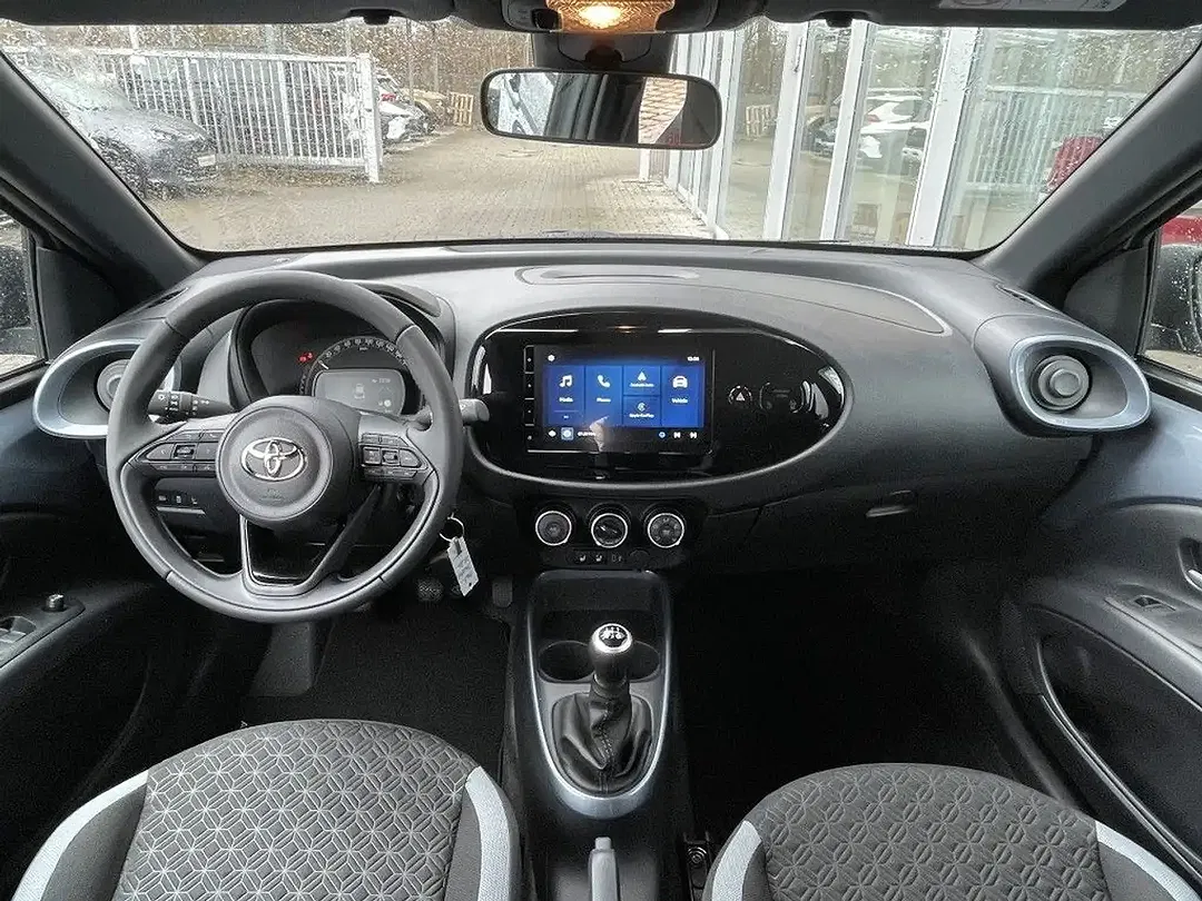 Toyota Aygo X - Thumbnail 9
