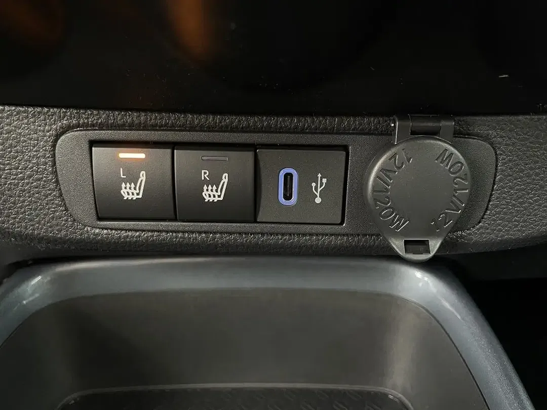 Toyota Aygo X - Thumbnail 13