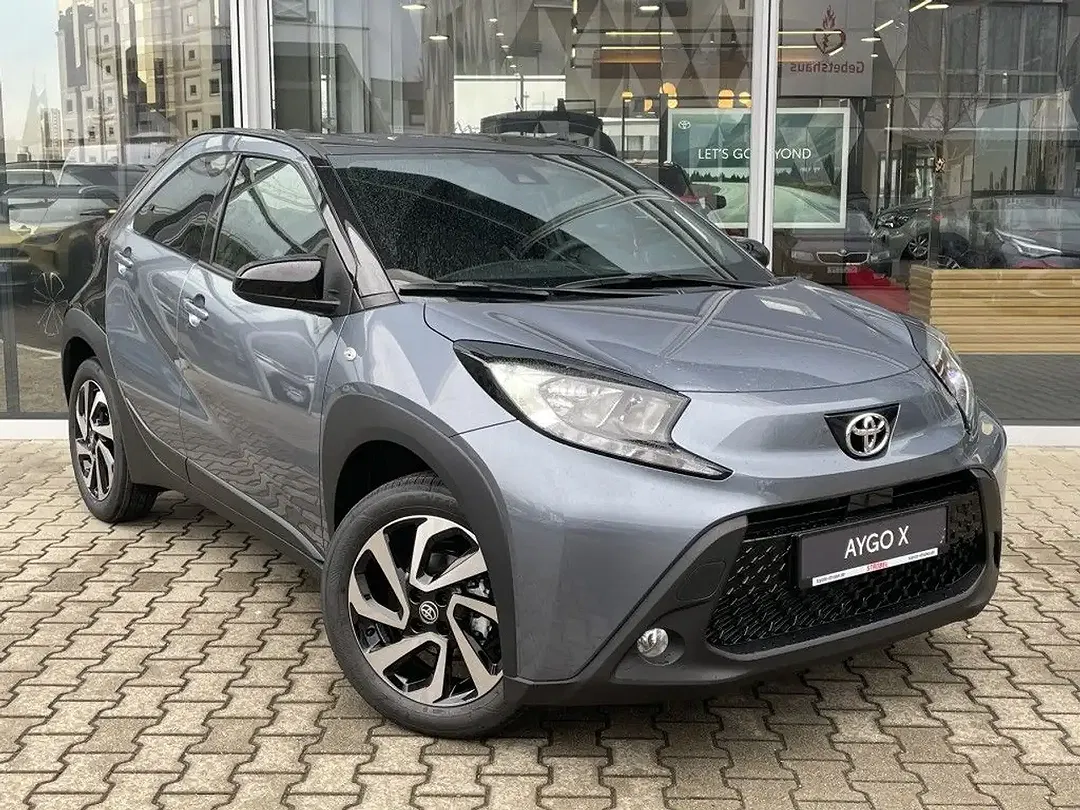 Toyota Aygo X - Thumbnail 2
