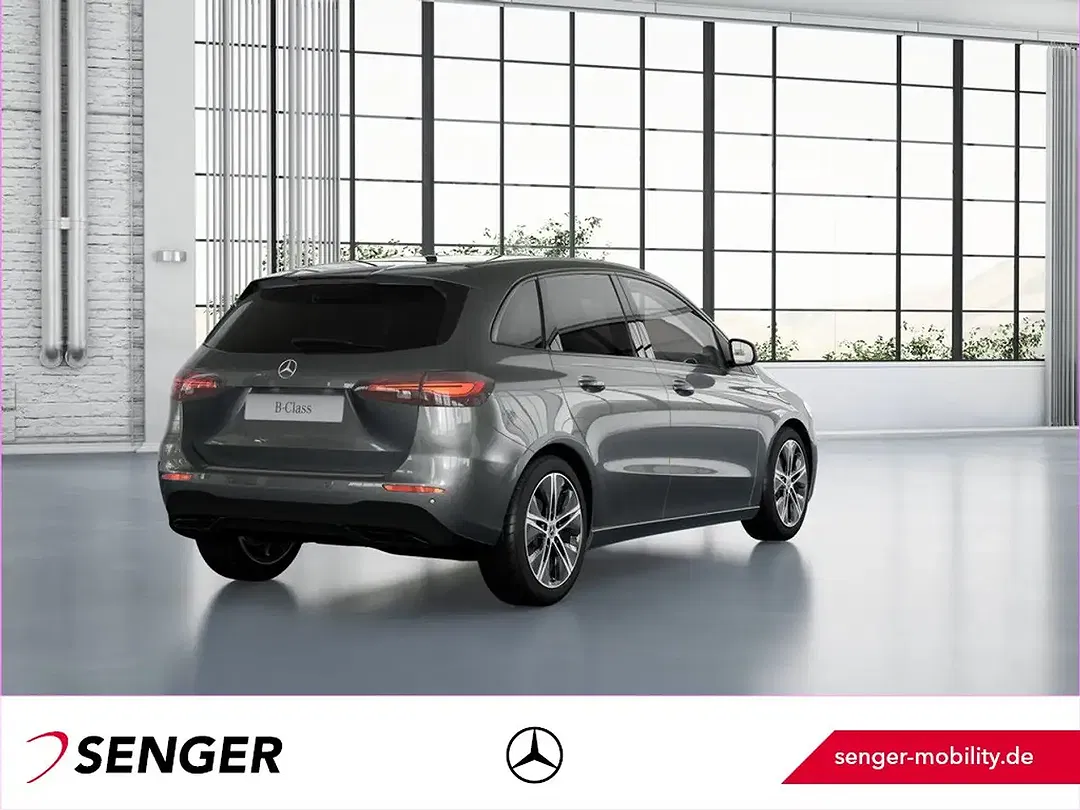 Mercedes-Benz B 180 - Thumbnail 3