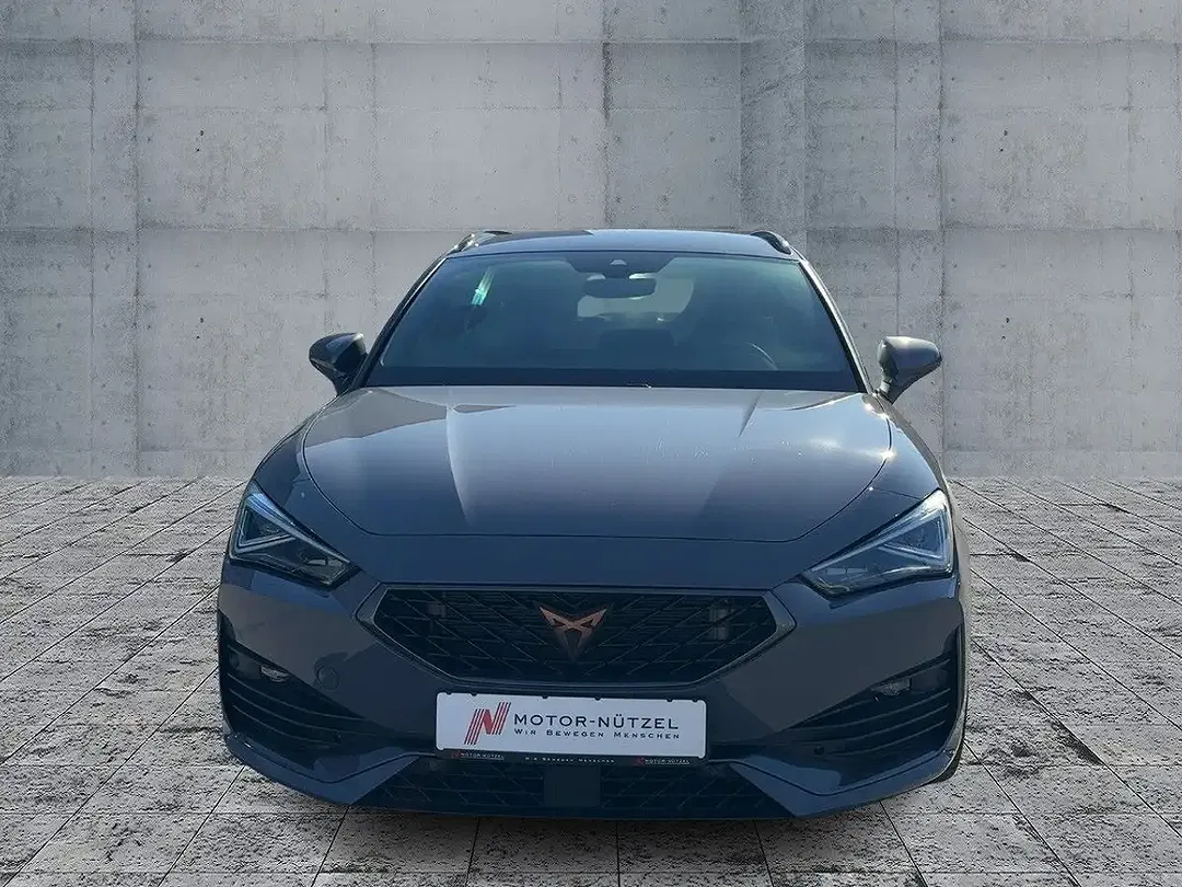 CUPRA Leon - Thumbnail 2