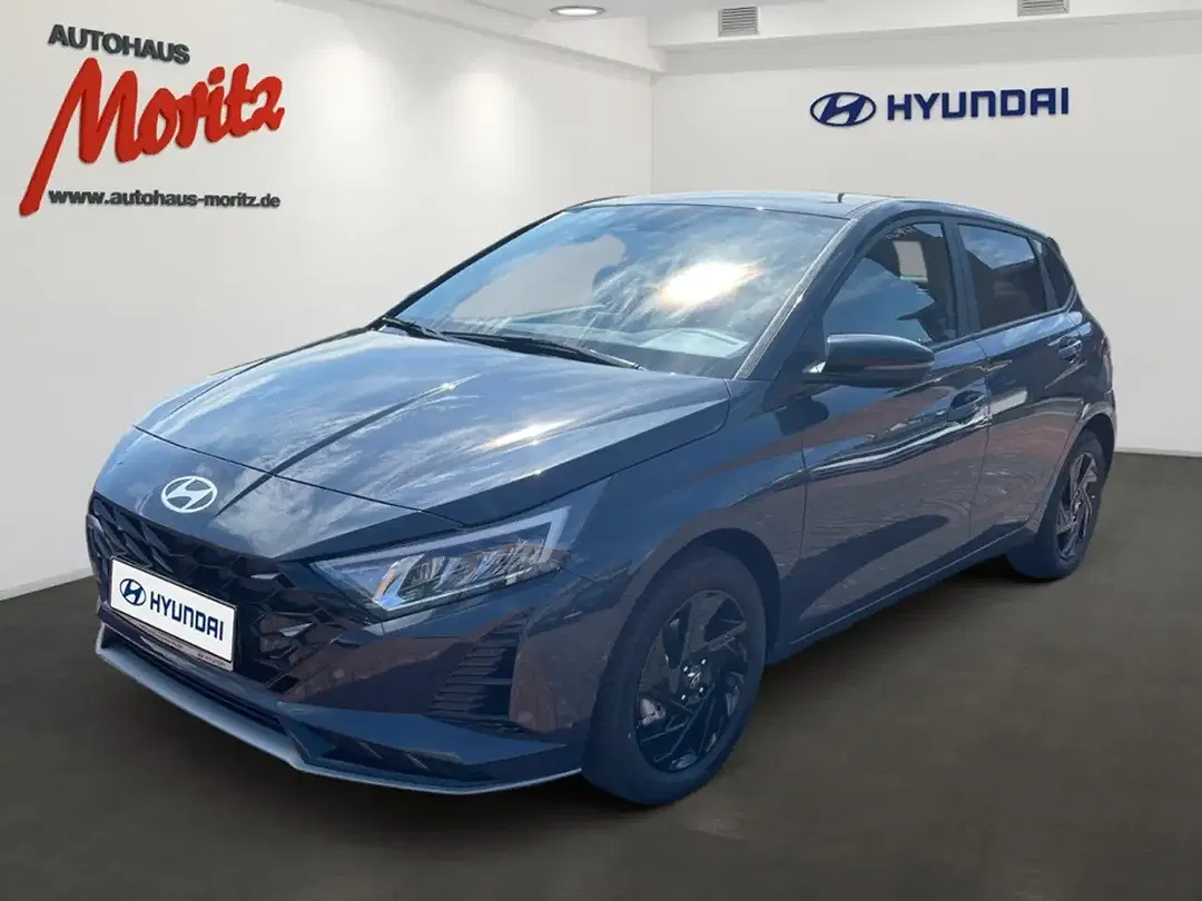 Hyundai i20 - Thumbnail 1