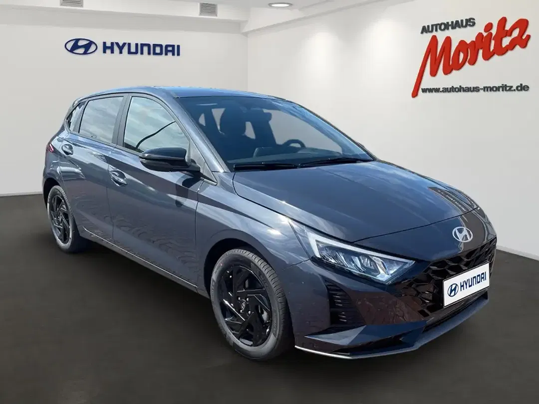 Hyundai i20 - Thumbnail 2