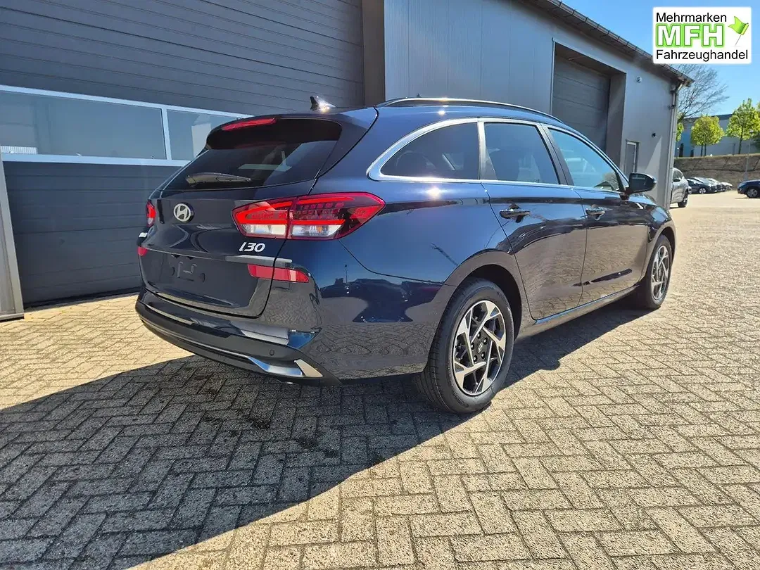 Hyundai i30 - Thumbnail 5