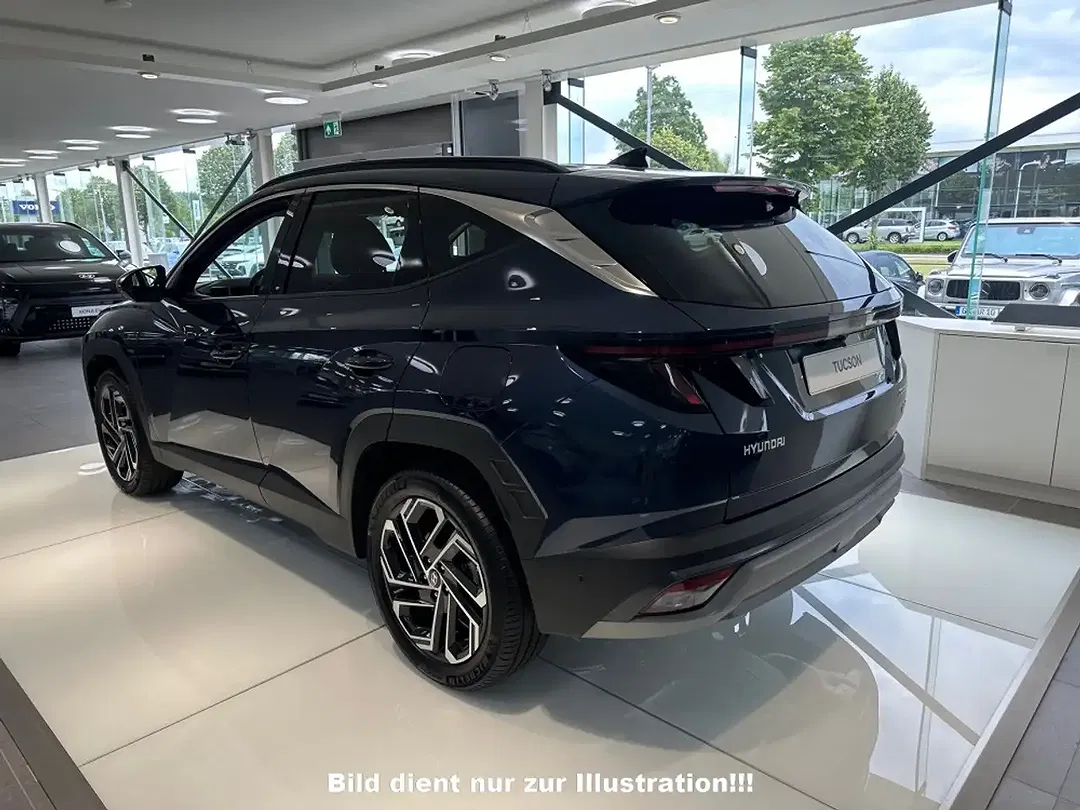 Hyundai TUCSON - Thumbnail 3