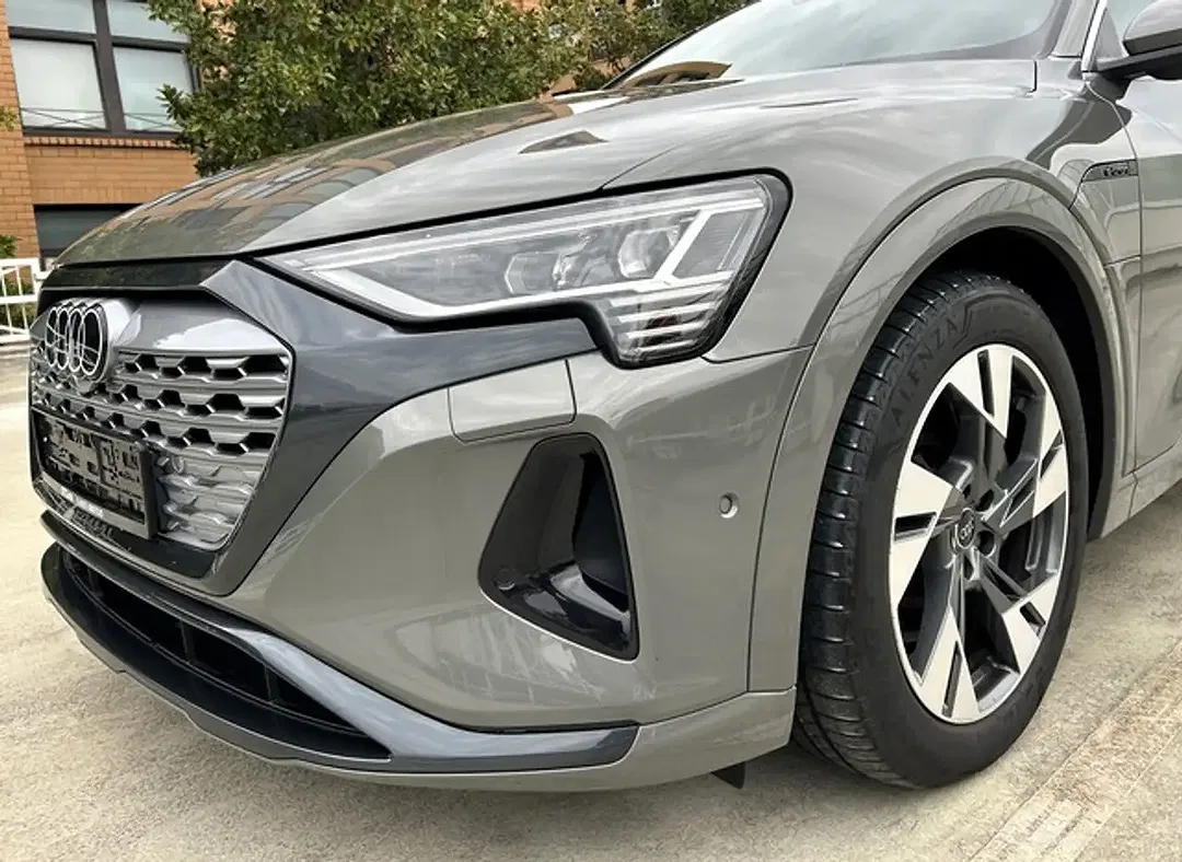 Audi Q8 e-tron - Thumbnail 11