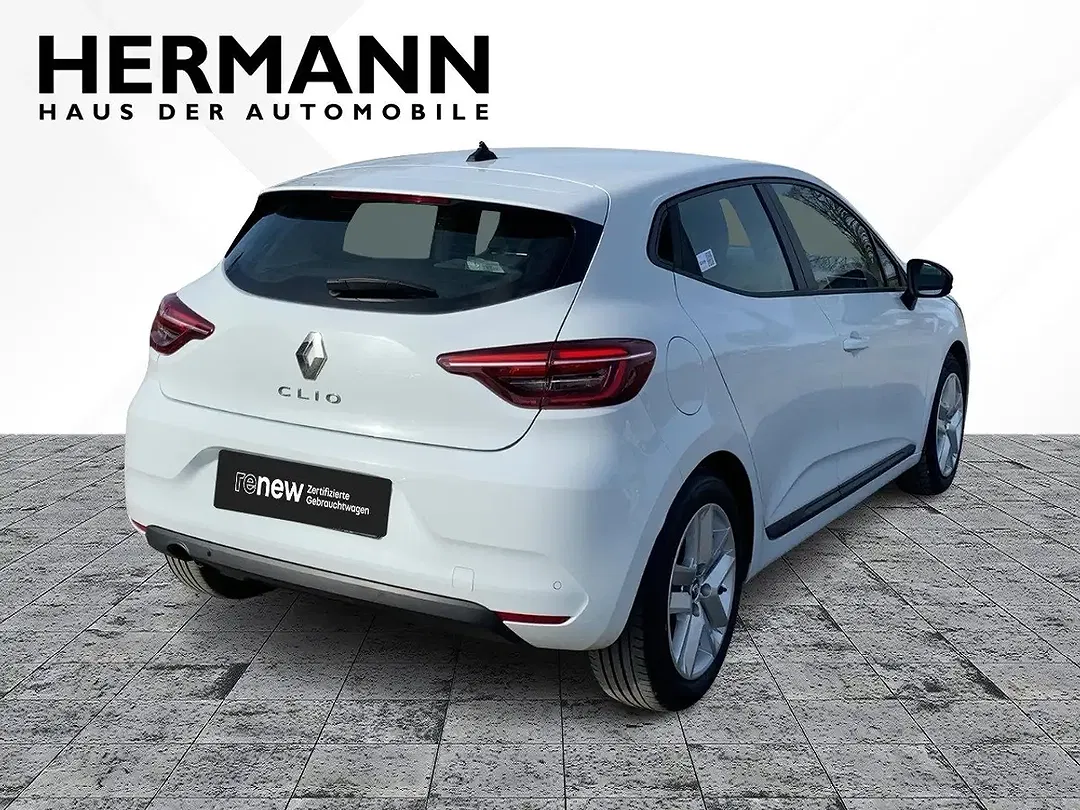 Renault Clio - Thumbnail 4