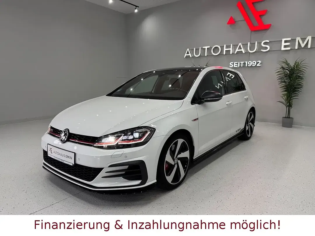 Volkswagen Golf - Thumbnail 3