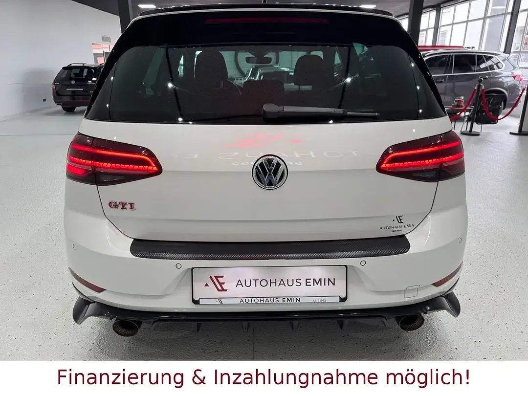 Volkswagen Golf - Thumbnail 5