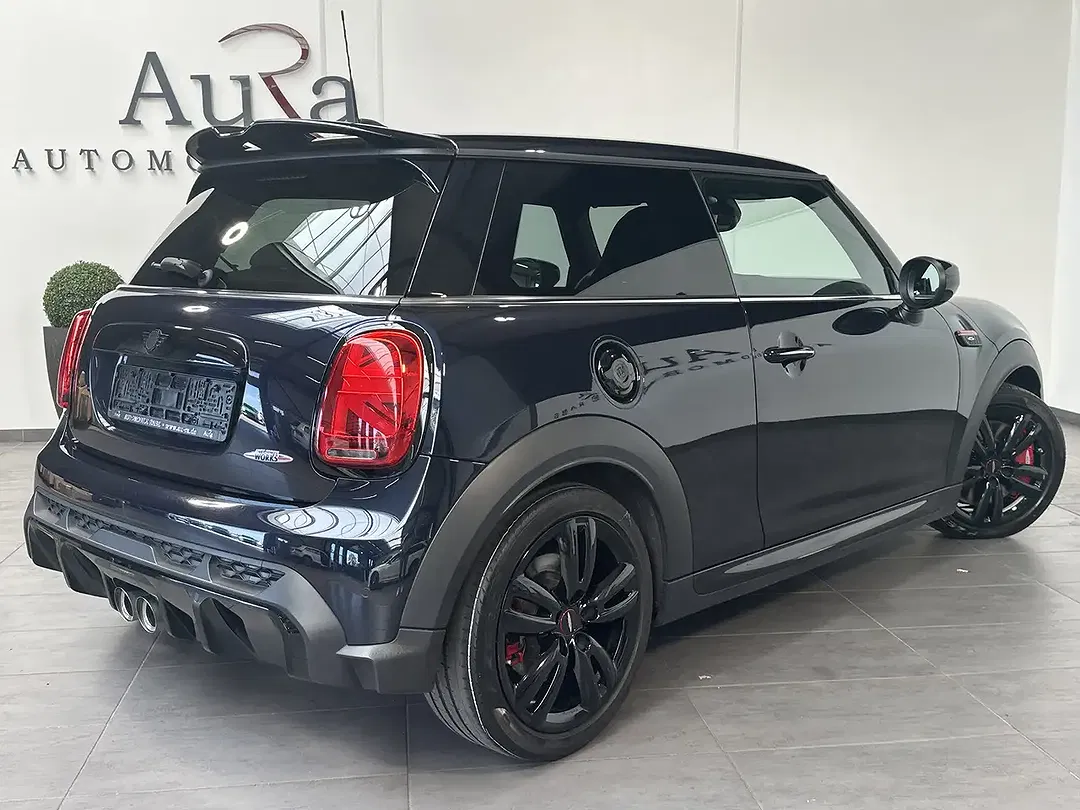 MINI John Cooper Works - Thumbnail 4