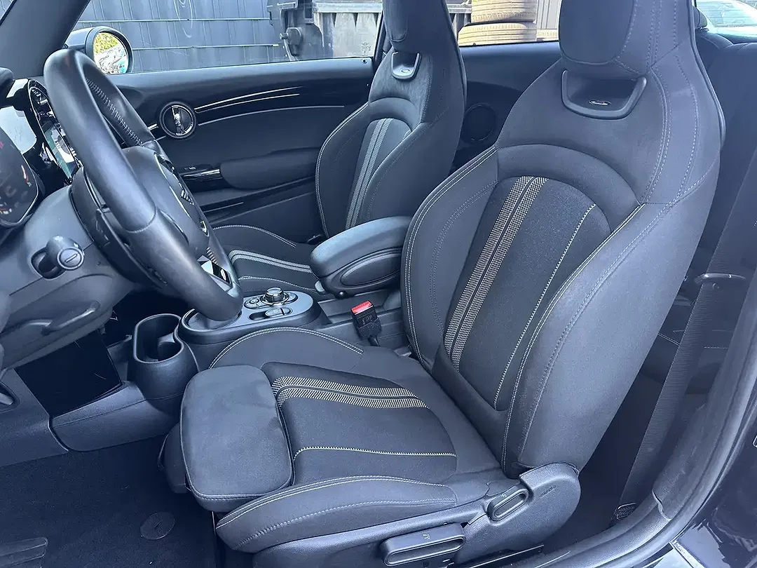 MINI John Cooper Works - Thumbnail 8