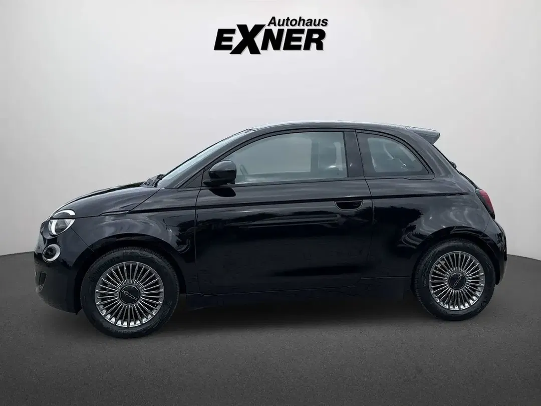 Fiat 500e - Thumbnail 6