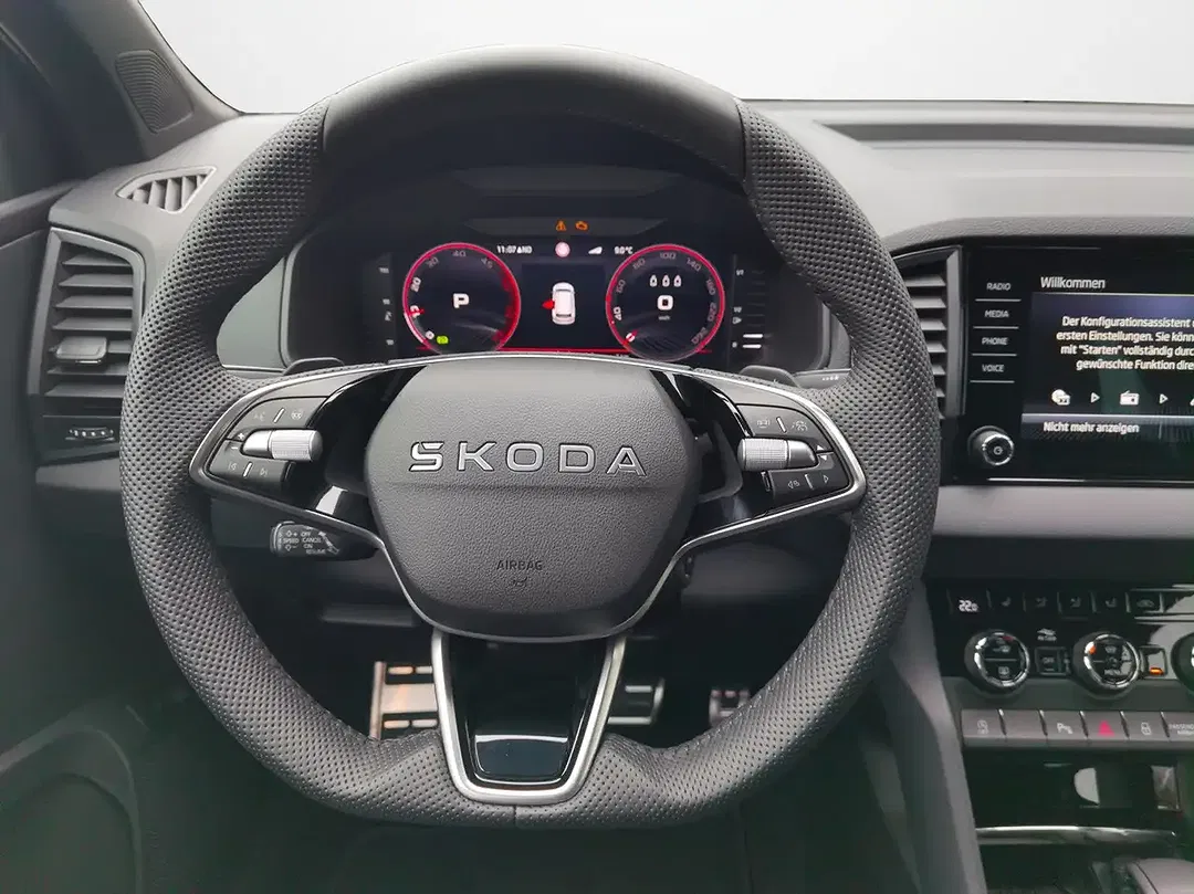 Skoda Karoq - Thumbnail 8