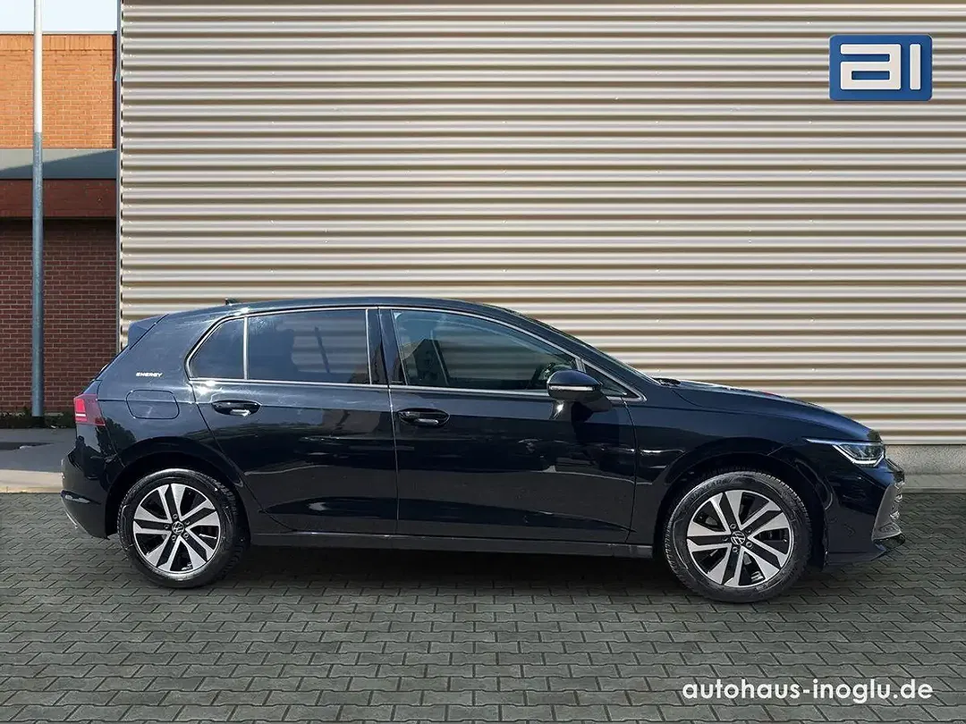 Volkswagen Golf - Thumbnail 8