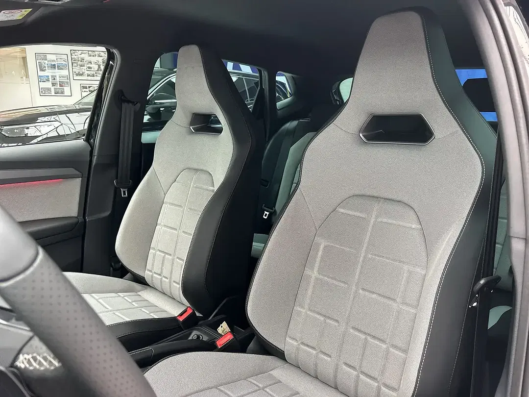 SEAT Ibiza - Thumbnail 10