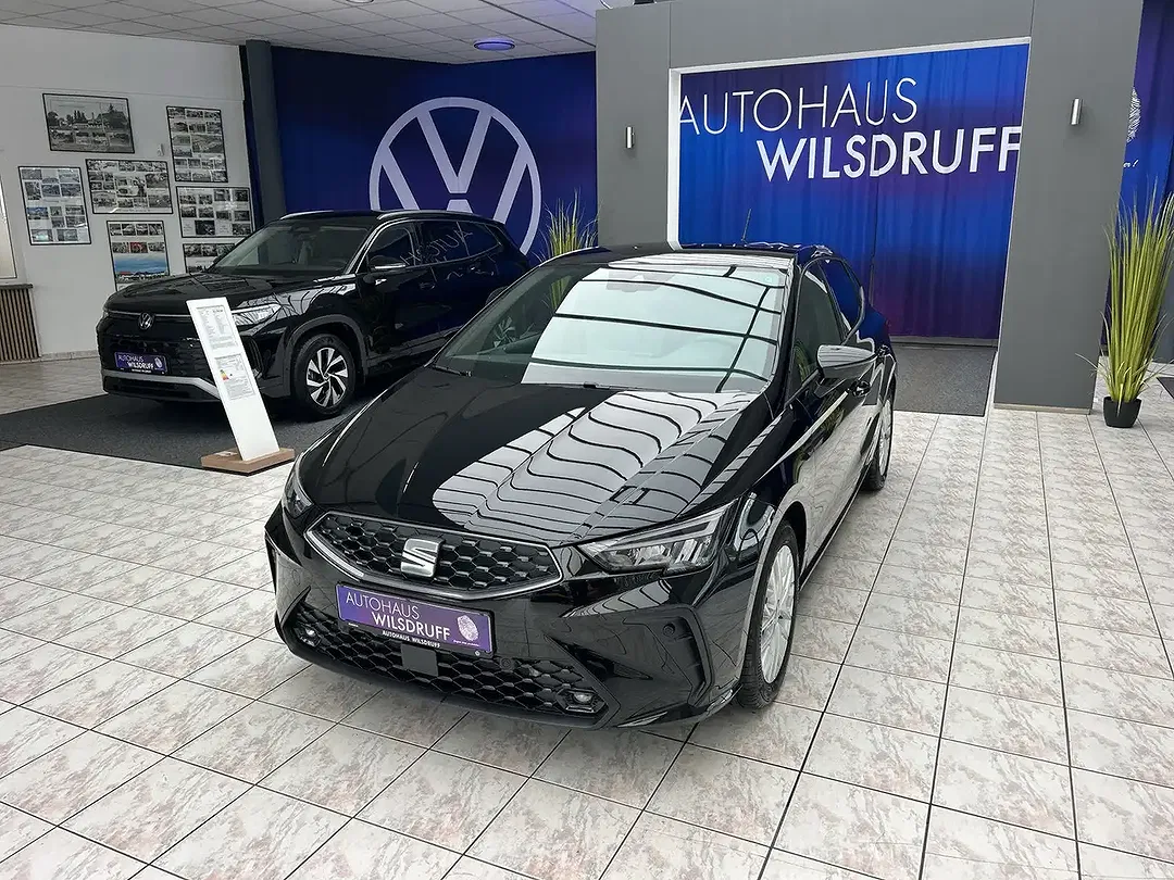 SEAT Ibiza 1.0 TSI DSG FR - foto 1