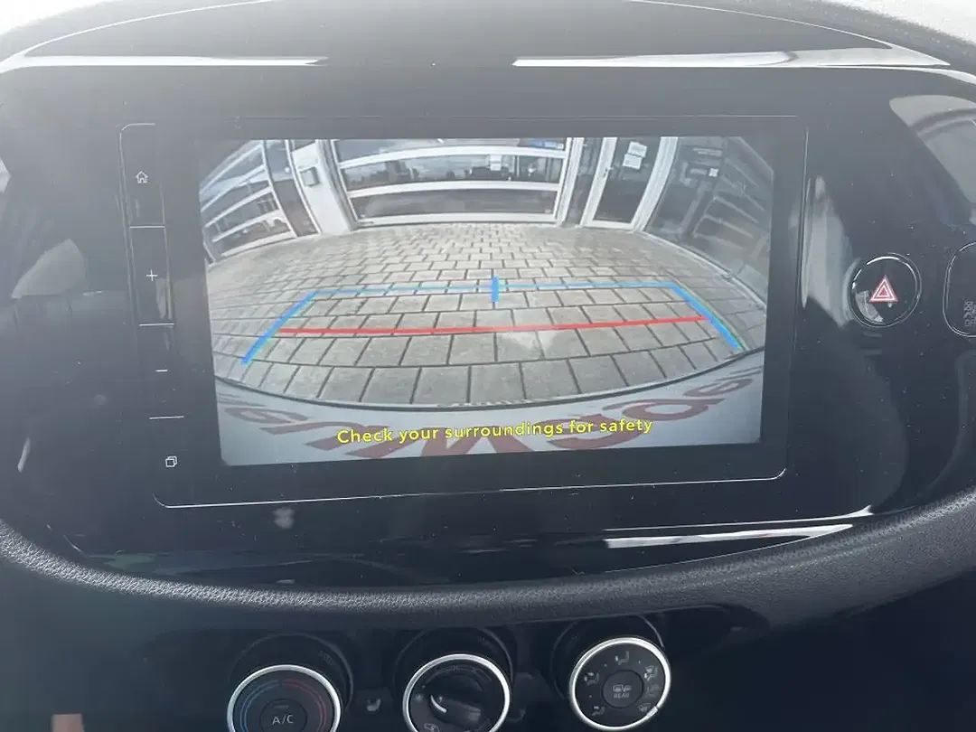 Toyota Aygo X - Thumbnail 10