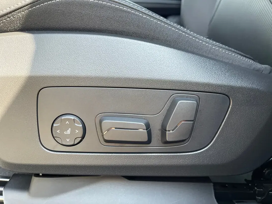 BMW X1 - Thumbnail 10