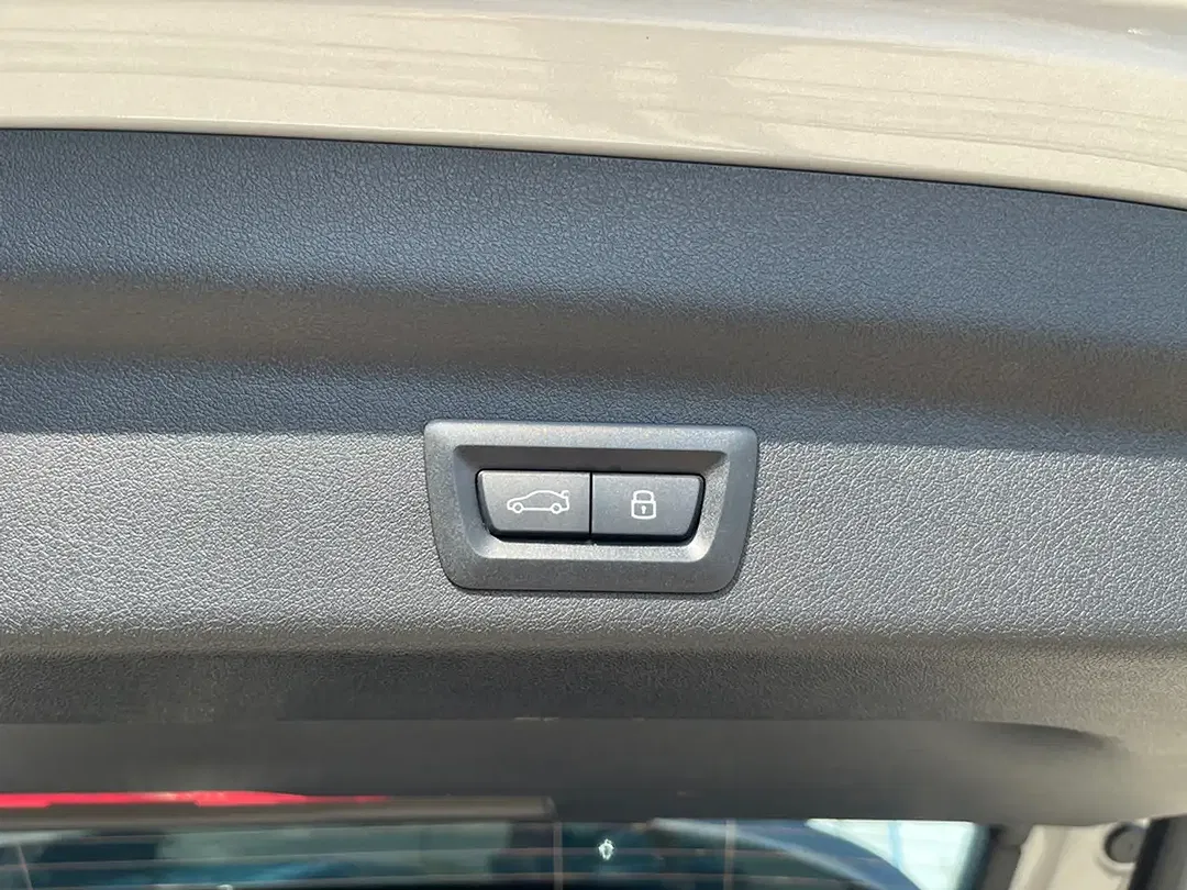 BMW X1 - Thumbnail 16