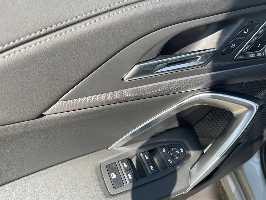 BMW X1 - Thumbnail 6