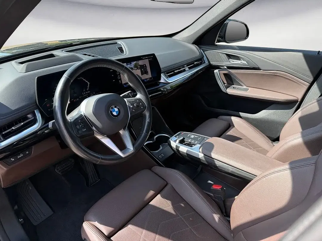 BMW X1 - Thumbnail 8