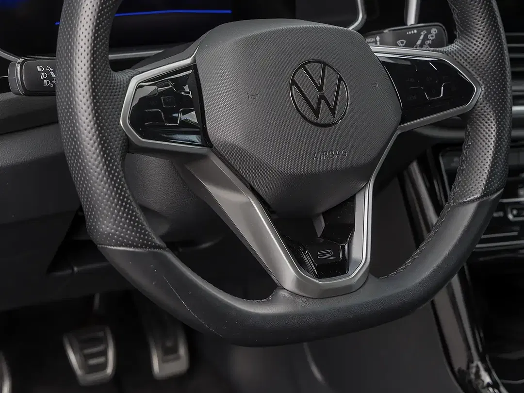 Volkswagen T-Roc - Thumbnail 10