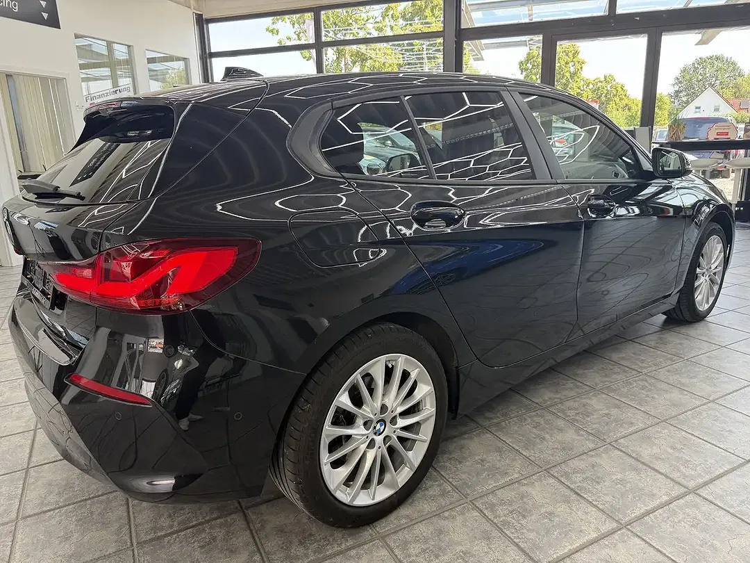 BMW 118 - Thumbnail 10