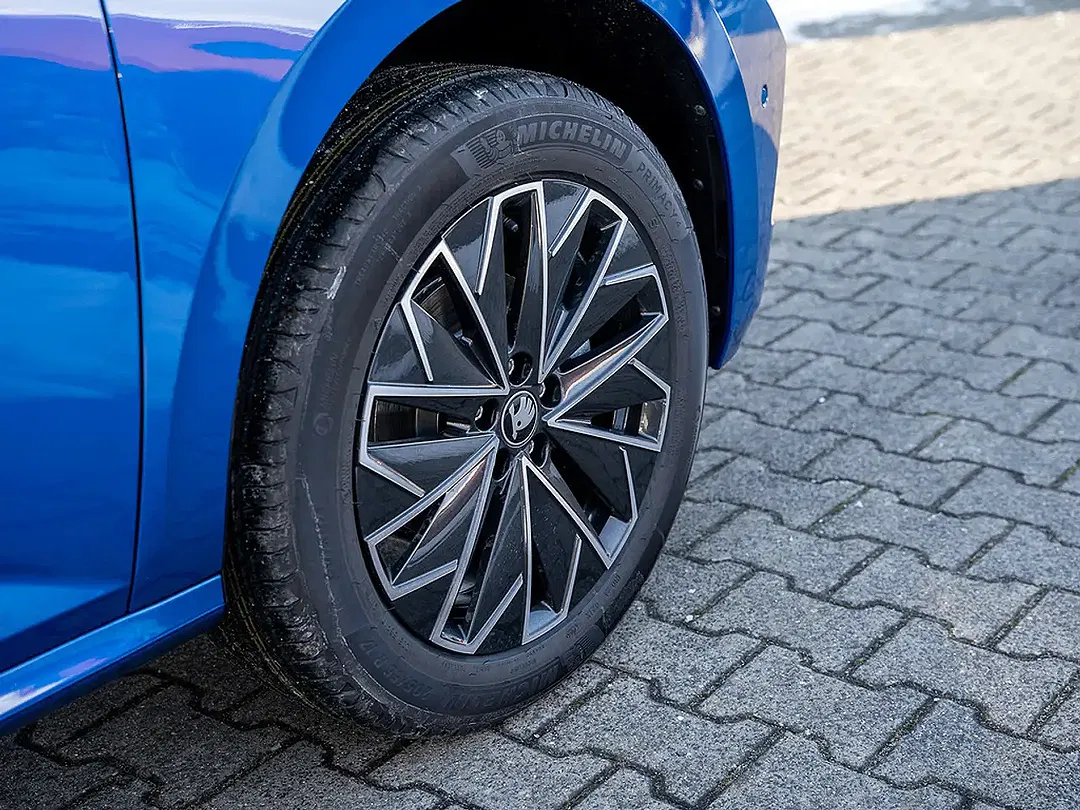 Skoda Kamiq - Thumbnail 5