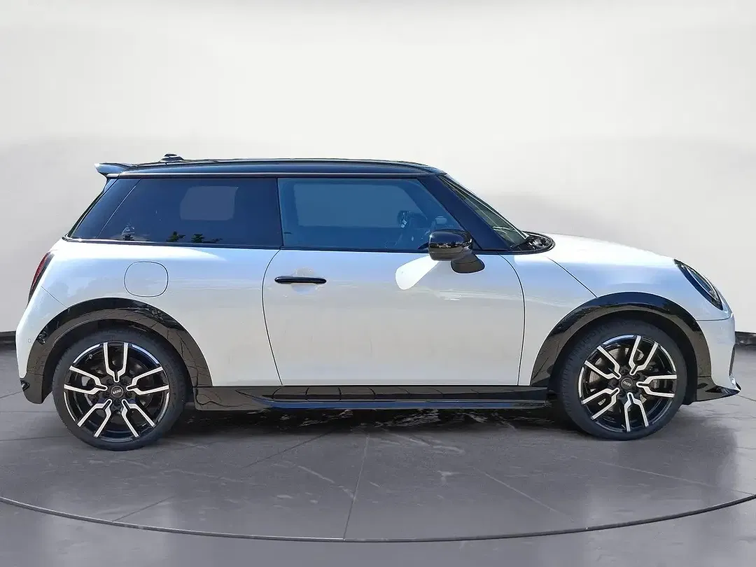 MINI Cooper S - Thumbnail 5