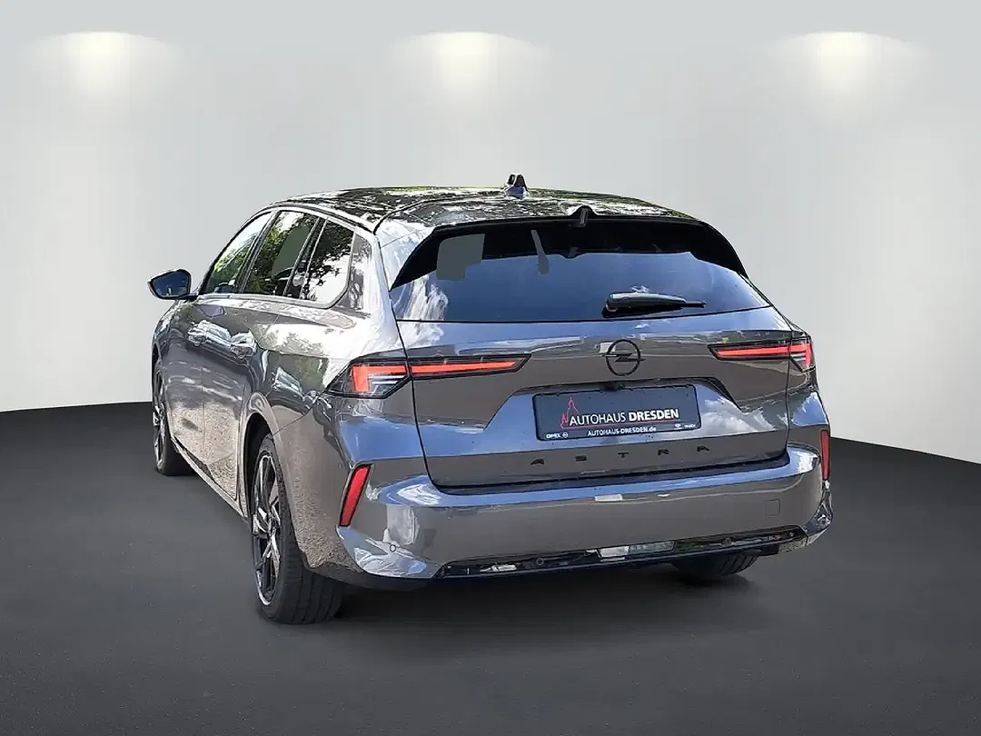 Opel Astra - Thumbnail 3