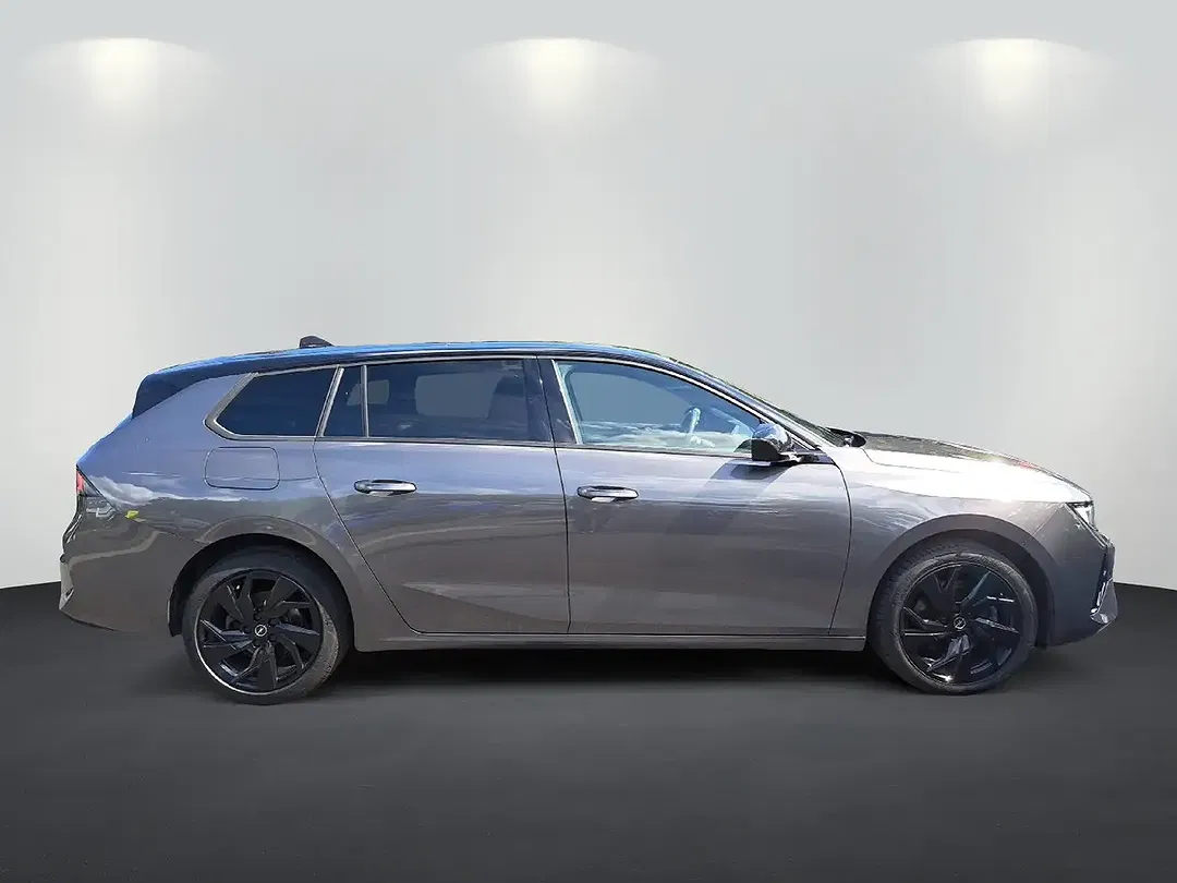 Opel Astra - Thumbnail 6