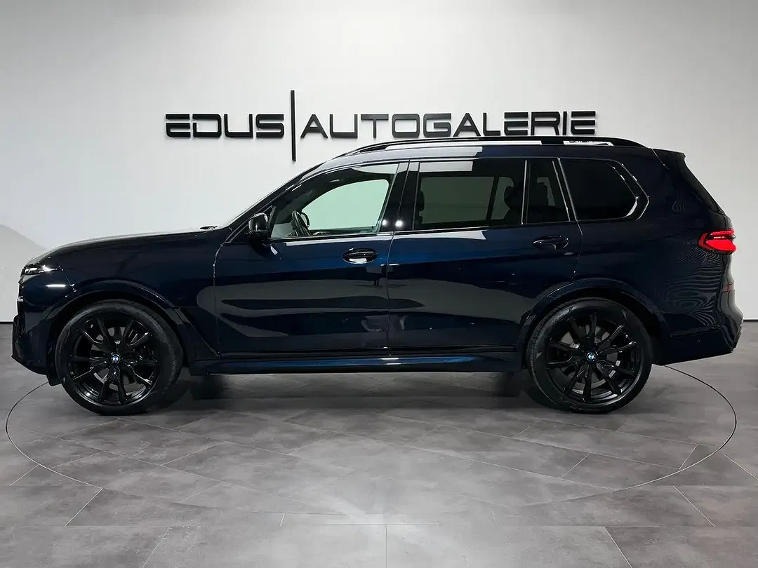 BMW X7 - Thumbnail 5