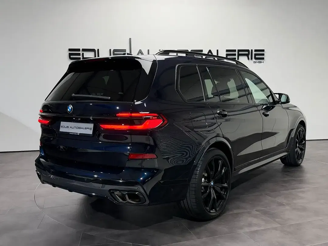 BMW X7 - Thumbnail 8