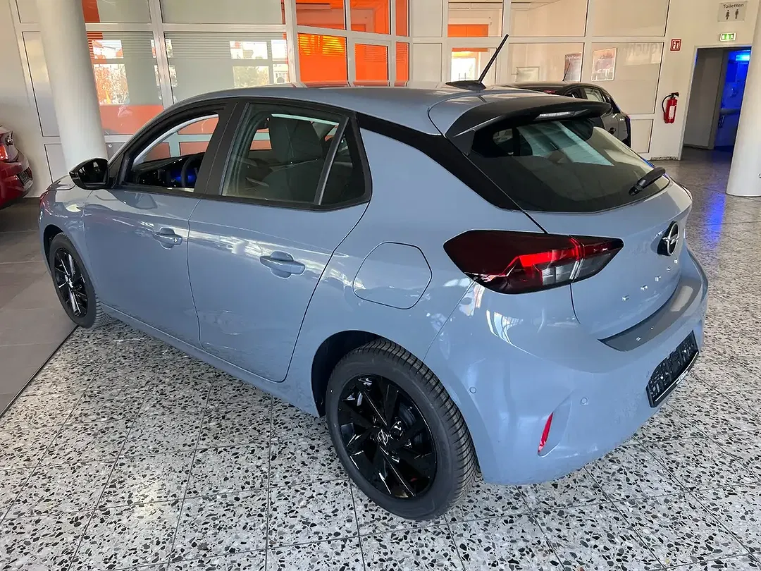 Opel Corsa - Thumbnail 7