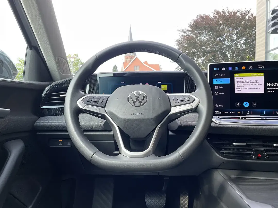 Volkswagen Passat Variant - Thumbnail 10