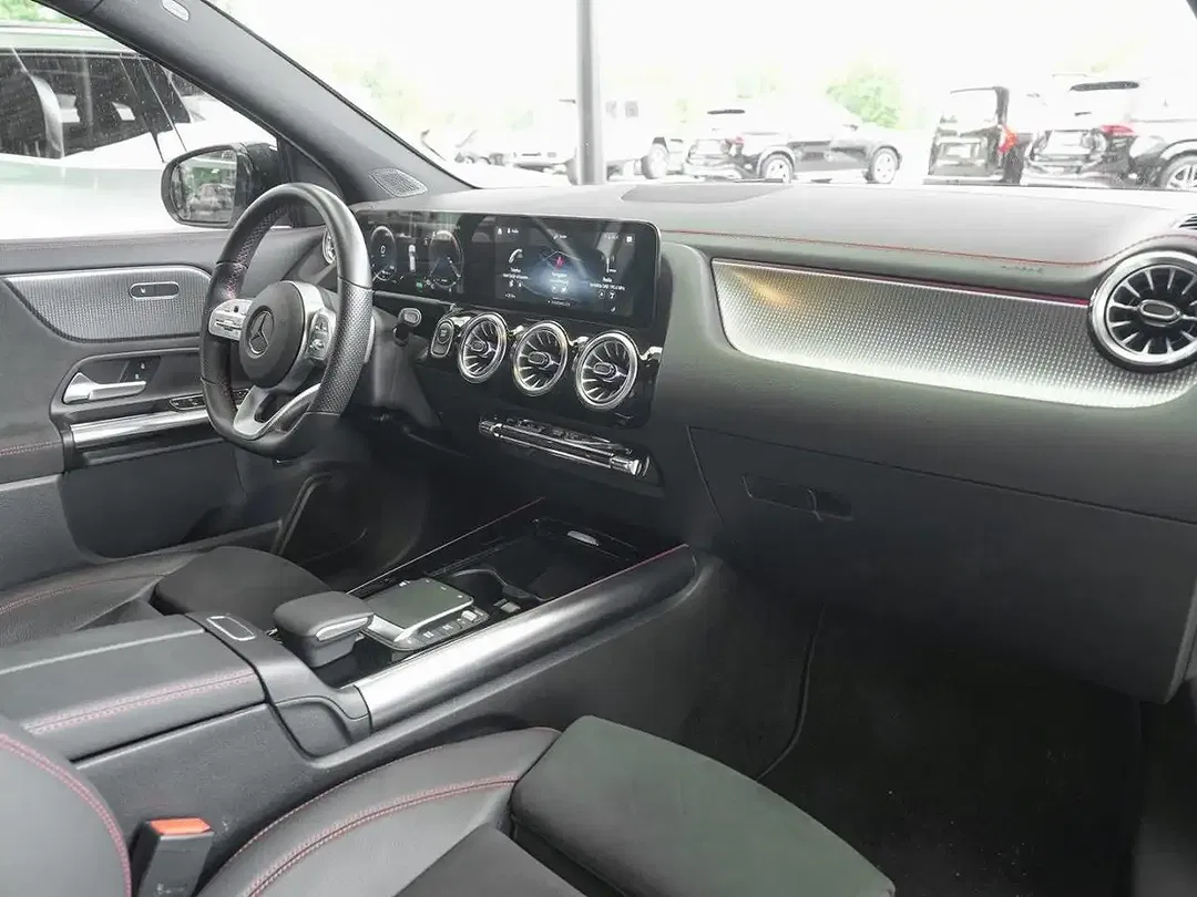 Mercedes-Benz EQA 250 AMG Night - foto 15