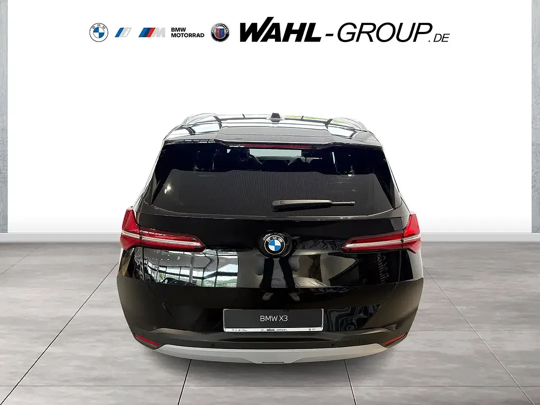 BMW X3 - Thumbnail 3