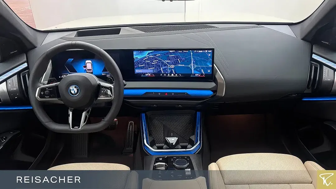 BMW X3 - Thumbnail 6