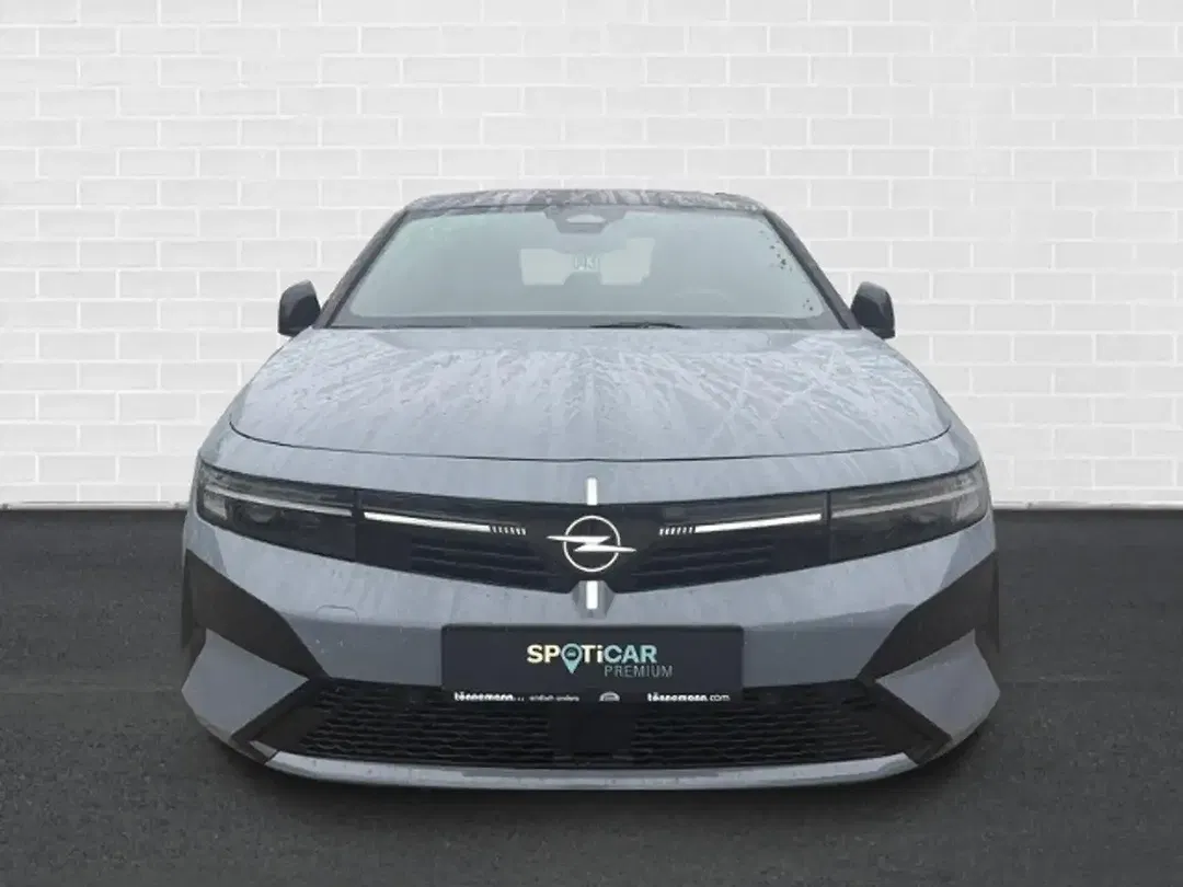 Opel Astra - Thumbnail 1