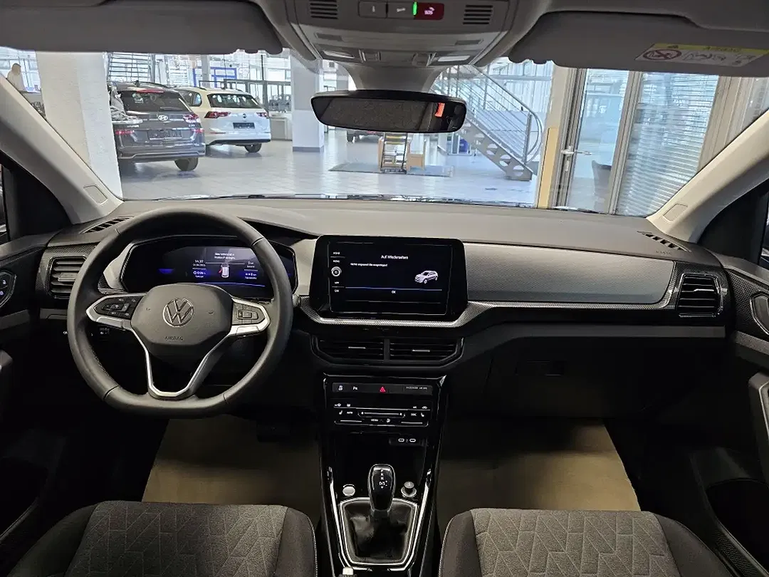 Volkswagen T-Cross - Thumbnail 10