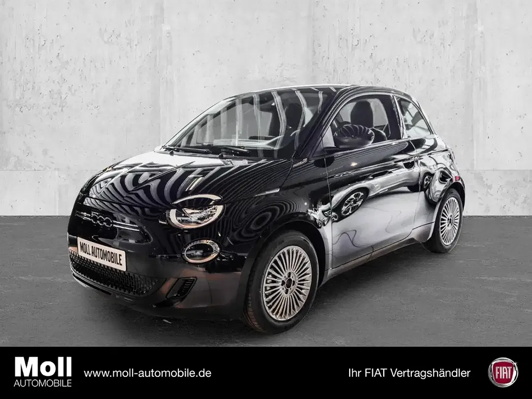 Fiat 500e - Thumbnail 1