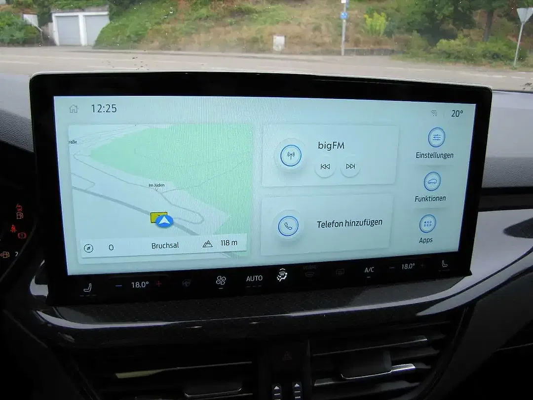 Ford Focus - Thumbnail 12