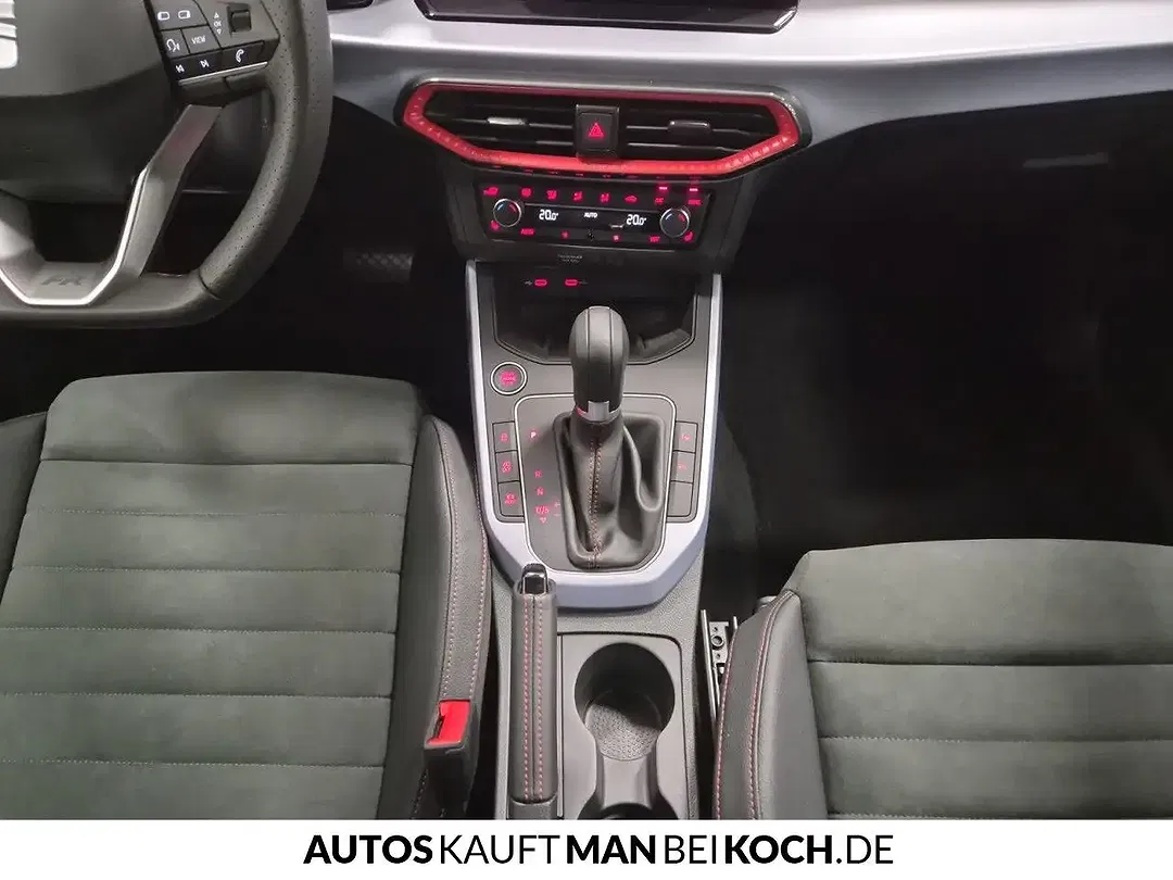 SEAT Arona - Thumbnail 9