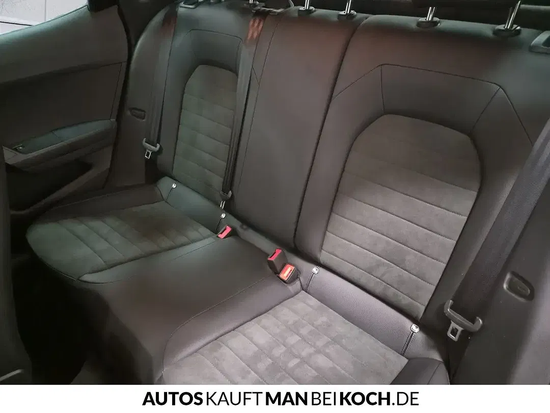 SEAT Arona - Thumbnail 6