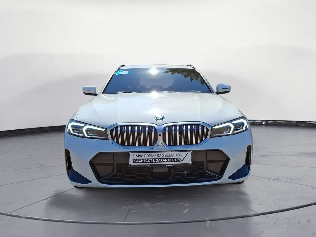 BMW 330 - Thumbnail 7